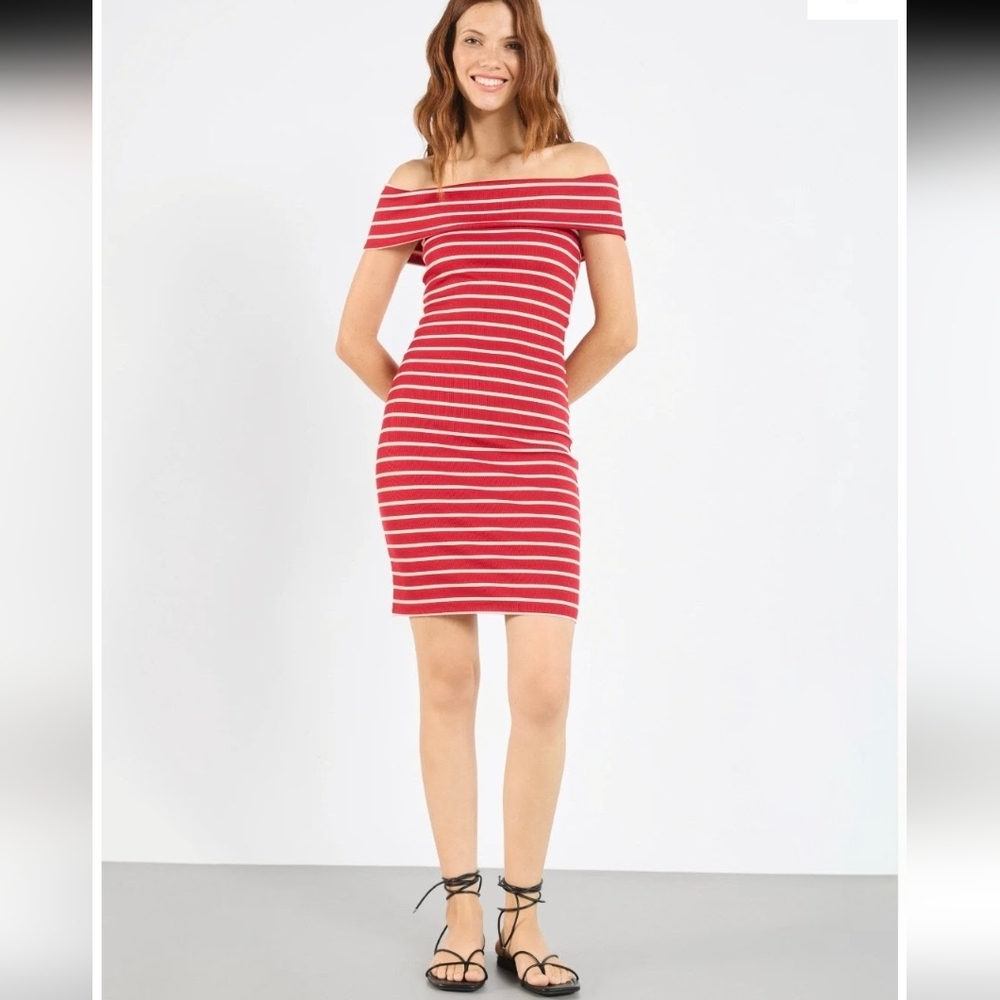 Urban Heritage Red Striped Off-Shoulder Dress Size S
